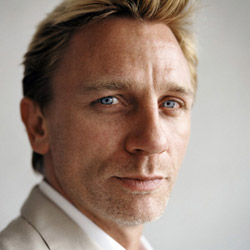 Daniel Craig